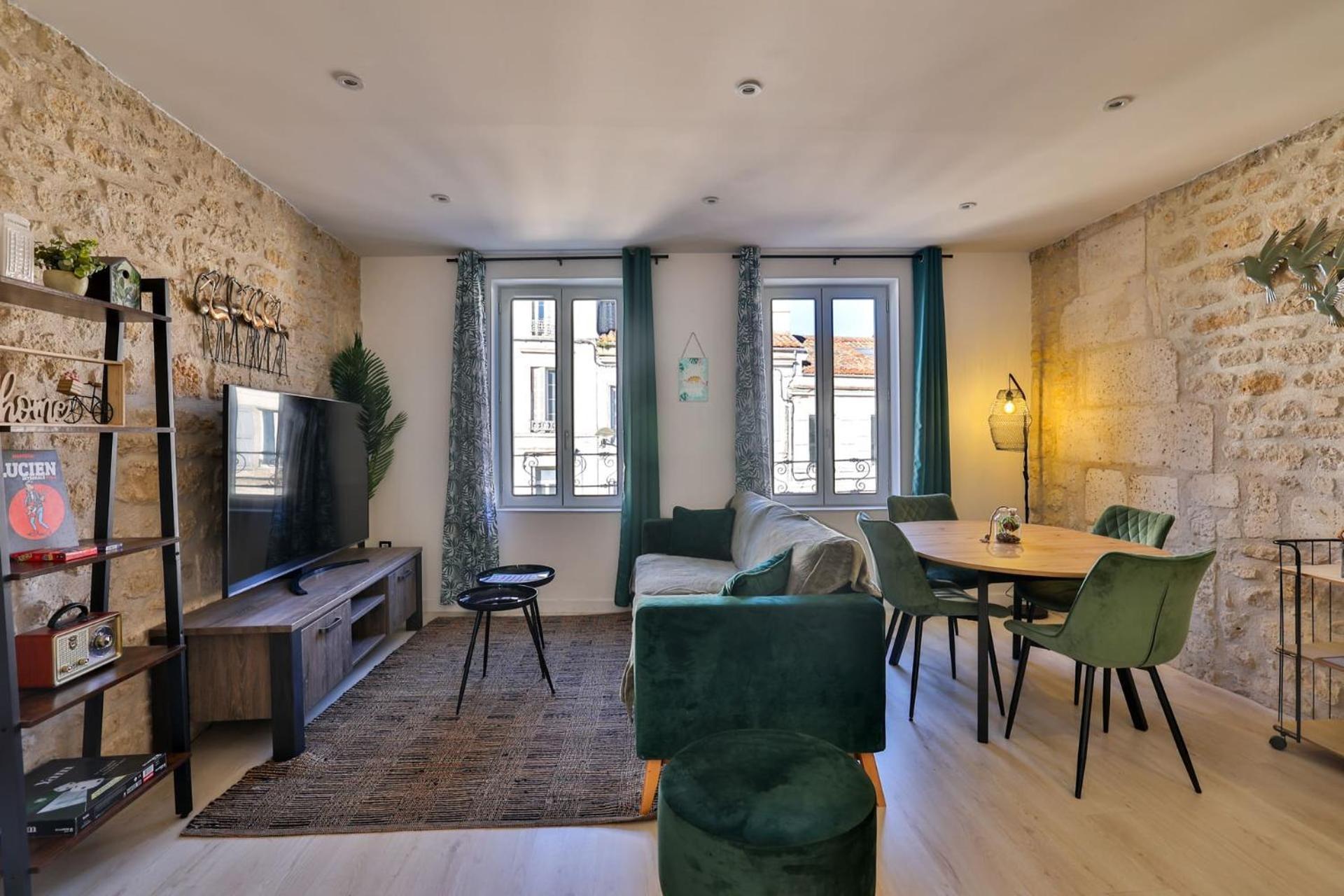 Le Lucien Eco-Appart'Hotel - Angouleme - Centre - Wifi - Parking Prive - Classe 4 Etoiles Εξωτερικό φωτογραφία