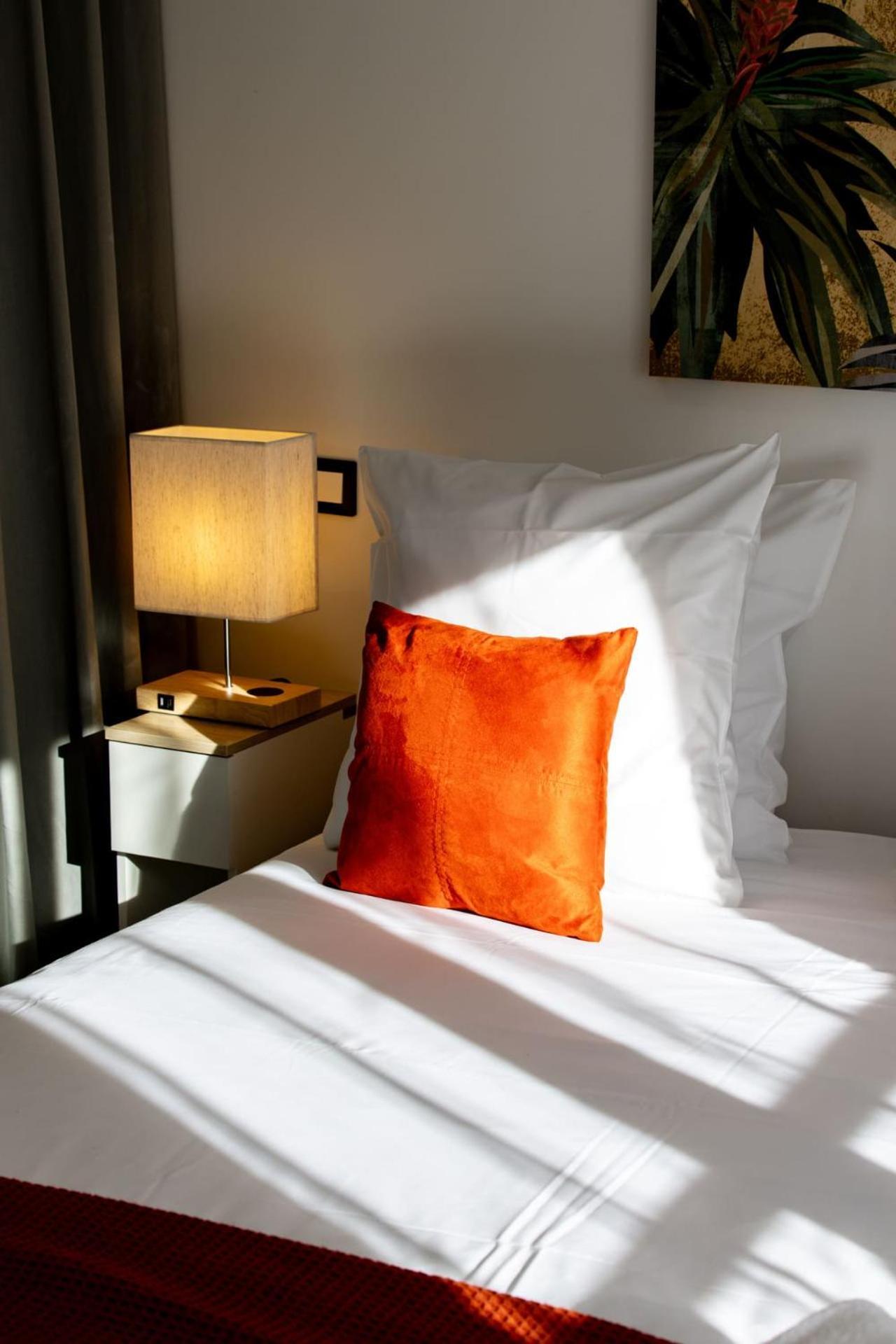 Le Lucien Eco-Appart'Hotel - Angouleme - Centre - Wifi - Parking Prive - Classe 4 Etoiles Εξωτερικό φωτογραφία