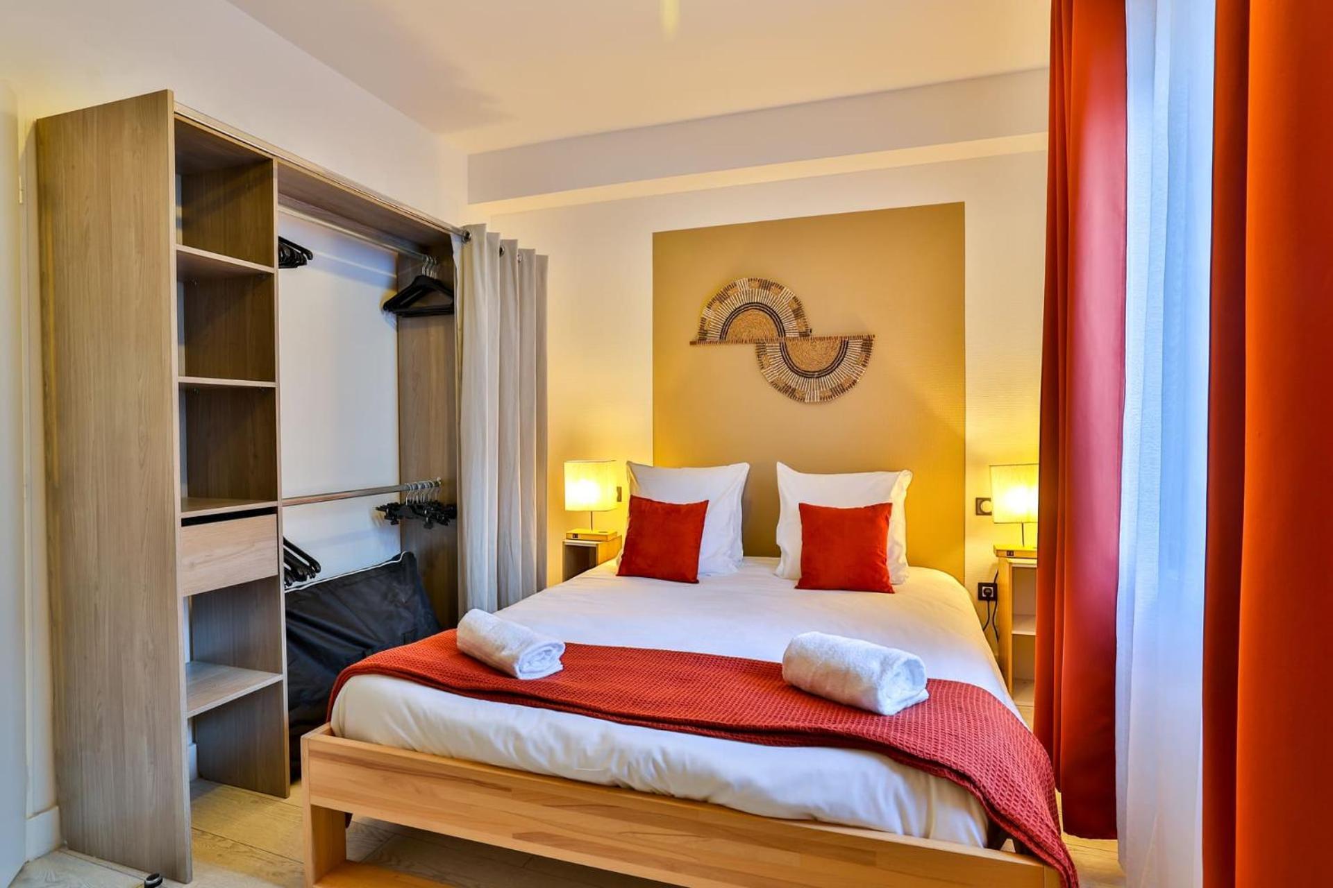 Le Lucien Eco-Appart'Hotel - Angouleme - Centre - Wifi - Parking Prive - Classe 4 Etoiles Εξωτερικό φωτογραφία